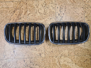 BMW E70 X5, X5M, E71 X6, X6M ОРИГИНАЛЬНАЯ ГРИЛЬ, ГРИЛЬ (1 фото из 5)