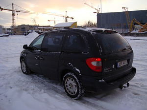 Chrysler Voyager (6 фото из 9)