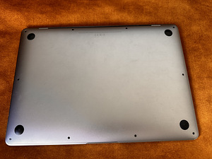 Macbook Air 2019 / 8Gb/128Gb / i5 / Space Grey (6 foto / 6)