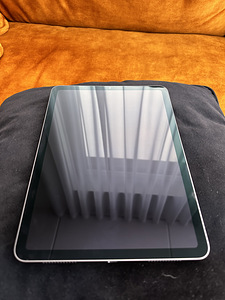 iPad Air Wi-Fi 64GB Space Grey (4 фото из 7)