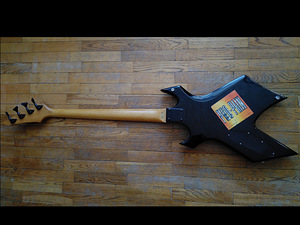 Metal bass Samick Warlock BR-PP (3 foto / 7)
