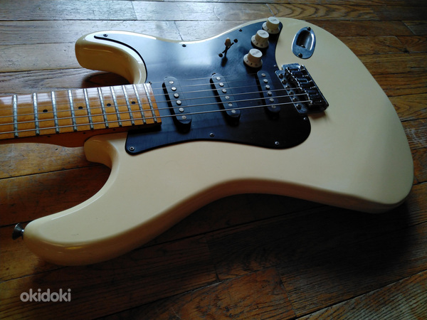 Samick Standard Stratocaster, японская отечественная модель (фото #2)