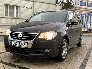 Vw Touran 2009 (2 foto / 10)