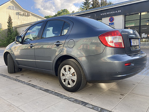 Suzuki sx4 (2 фото из 10)