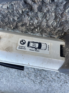 BMW f31 katusereelingud (3 foto / 5)