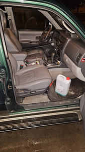 Mitsubishi Pajero sport (6 foto / 10)