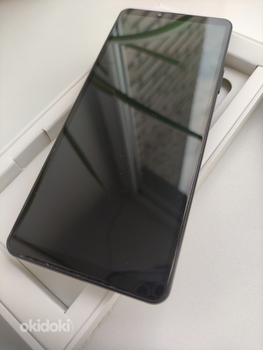 Sony Xperia 10 IV 6/128 ГБ черный (фото #2)