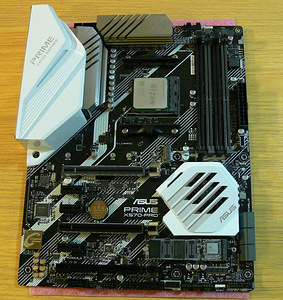 ASUS Prime X570-PRO, Ryzen 7 3800X, DDR4 16GB, SSD 256GB (4 foto / 8)
