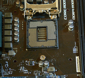 MSI Z390-A Pro, i5-9400, DDR4 16GB, SSD 256GB (7 foto / 10)