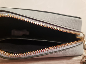 DKNY kott, kosmeetikakott, wristlet bag (2 foto / 3)