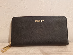 DKNY rahakott, must ja roosa, 2 tk (1 foto / 8)