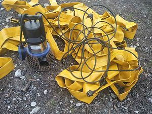 Pump (3 foto / 4)