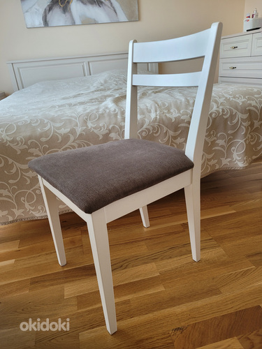Unolik kasepuidust valge tool