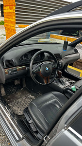 BMW e46 салон, сиденья, черный потолок, деревянные вставки, руль (1 фото из 5)