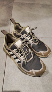 Adidas NMD R1 43 2/3 (1 foto / 2)