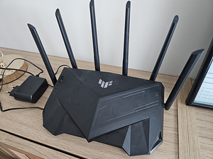 ASUS TUF-AX5400 (1 foto / 2)