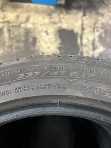 Rehvid 235/45 R17 (3 foto / 5)