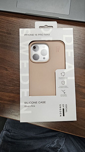 Ideal of Sweden silicon case Iphone 16 Pro Max (3 foto / 3)