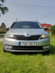 Skoda Rapid spaceback Ambition 1.6 66kW (2 foto / 11)