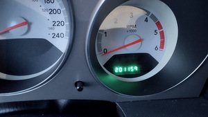 Dodge avenger 2.0 дизель (8 фото из 10)
