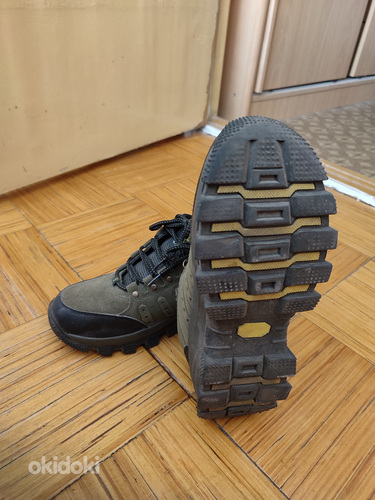 Мужские осенние ботинки . Размер 42 (фото #2)