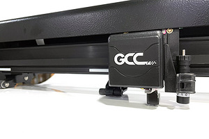 Режущий плоттер GCC Expert II LX (2 фото из 6)