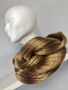 Villane ja poolvillane snood sall (8 foto / 10)