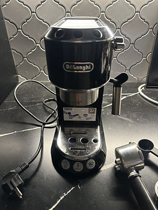 De Longhi kohvimasin / coffee machin (3 foto / 5)