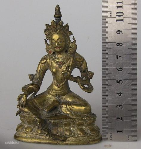Bedla Tara statueet Mughal'i küngasest