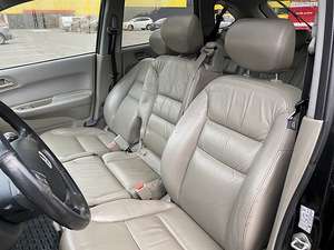 Honda Fr-v (8 foto / 9)