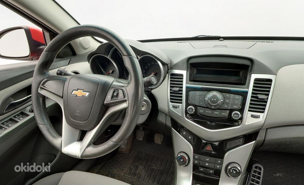 Chevrolet Cruze 2.0 92kW дизель 2010a. (фото #6)