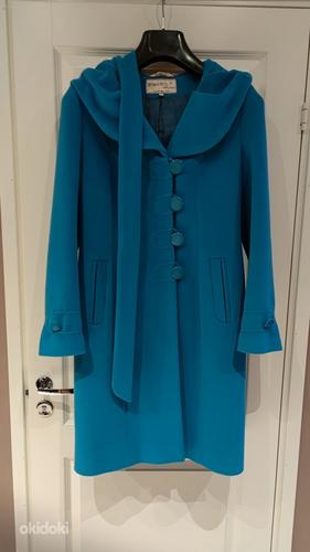 Женское пальто Electra Style, размер 38 (фото #1)