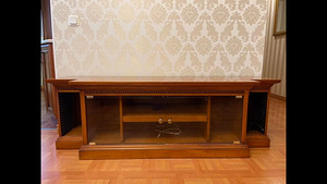 Шкаф TV Selva 53x167x50. (2 фото из 3)