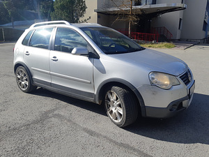 VW Polo Cross (4 foto / 10)