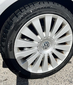 VOLKSWAGEN PASSAT 2008 2.0TDI 103KW (4 foto / 12)