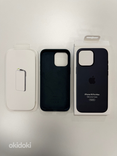 Apple iPhone 16 Pro Max Silicone Case with Magsafe