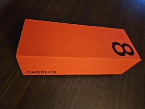 One Plus 8 PRO 128GB (3 foto / 3)