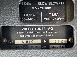 Studer A810 High-End магнитофон Willi Studer AG серийный ном (2 фото из 10)