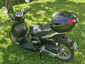 Benelli Pepe 49cc скутер (2 фото из 4)