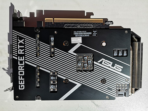 Asus Dual GeForce RTX 3060 OC Edition 12GB (2 foto / 3)