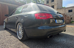 Audi A6 Exclusive (2 foto / 4)