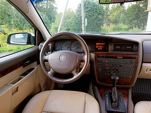 Opel Omega facelift ÜV 07.2025a (10 foto / 15)