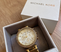 MICHAEL KORS Oversized Gold-Tone Watch