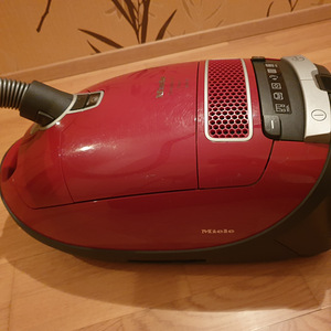 Miele Tolmuimeja (4 foto / 9)