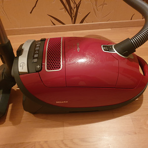 Miele Tolmuimeja (5 foto / 9)