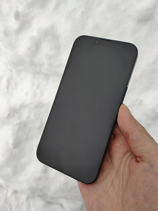 iPhone 13 128 midnight blue BH 91% (1 foto / 3)