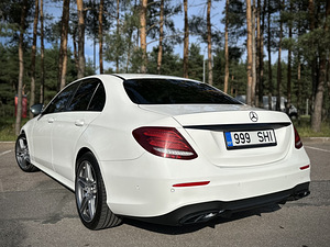 Mercedes-Benz e220d AMG line (4 foto / 10)
