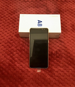 Samsung A8 (1 фото из 3)