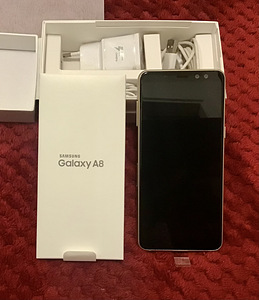 Samsung A8 (3 фото из 3)