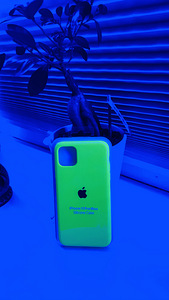 iPhone 11 Pro Max Silicone Neon Case (2 foto / 2)